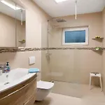 Aida Apartament *
